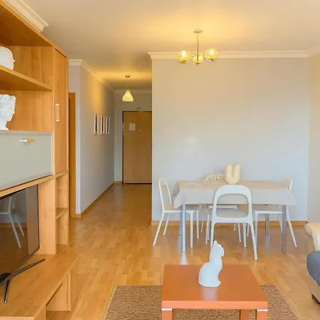 Titou Sea View Машику